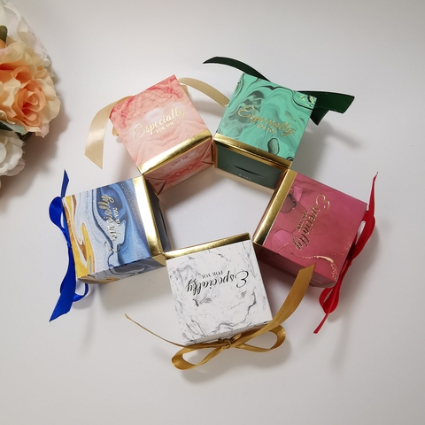 HỘP QUÀ TẶNG KHÁCH MỜI ĐÁM CƯỚI, BÁO HỈ HÌNH VUÔNG T-CRAFT ^^