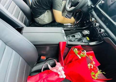 BỆ TỲ TAY BỌC DA HONDA CRV 2023 - 2026