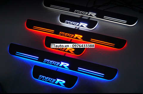 Nẹp bước chân có đèn kiểu Civic Type R (Mẫu 2)