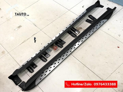 Bậc, Bệ bước chân Hyundai KONA chấm bi