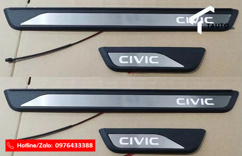 Nẹp bước chân có đèn cho Civic 2022