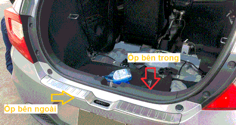 Ốp chống xước cốp cho Honda Brio