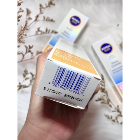 Kem �Chống Nắng NIVEA SUN UV Face Shine Control 50ml Chính Hãng Úc