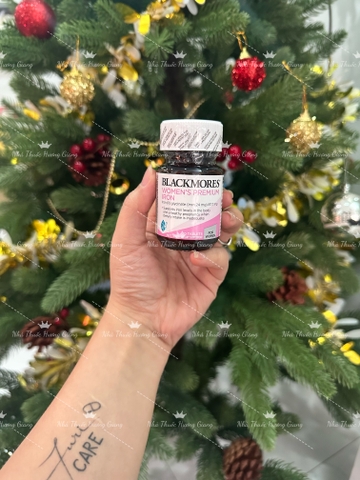 Viên uống hỗ trợ bổ sung sắt cho bà bầu Blackmores Women's Premium Iron của Úc 30 viên