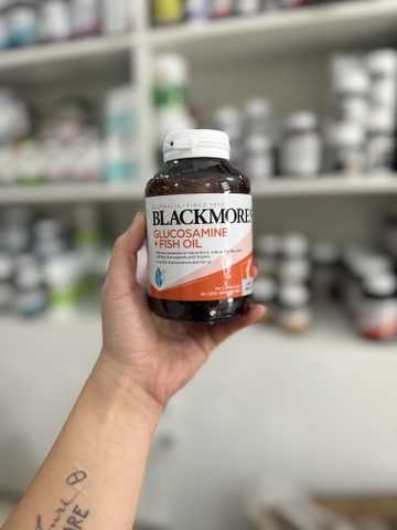Viên uống bổ xương khớp kết hợp dầu cá Glucosamine Fish Oil Blackmores 90 Viên