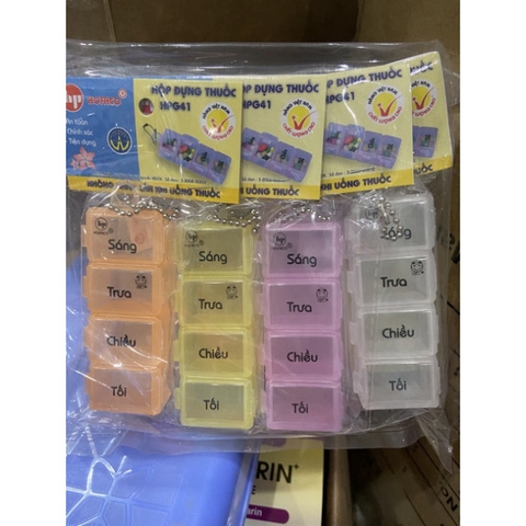 Hộp đựng thuốc - chia liều trong ngày (Màu ngẫu nhiên)