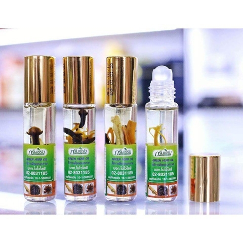 Dầu Lăn Nhân Sâm Thảo Mộc Ginseng Green Herb Oild Thái Lan