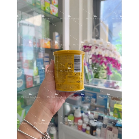 Kẹo ngậm ho Ricola 250gram- kẹo ho từ thảo mộc, giảm ho và đau rát họng