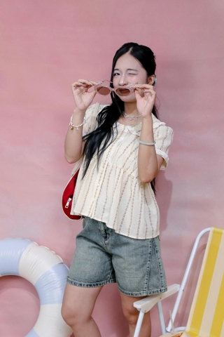 A29512 - A kiểu babydoll cổ sen ren dún ngực