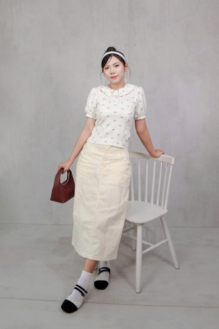 V4029 - 	V lưng thường xẻ sau