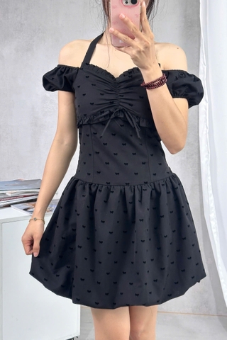 D6217 - D bí rã ngực buộc nơ cổ