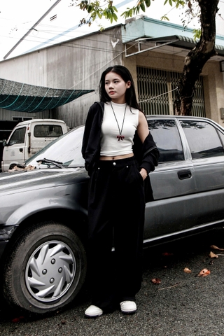 Q8676 - Q thun ống rộng túi xéo lai rut dây thêu Bloom