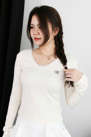 A27811 - A thun tay dài cổ tim viền ren