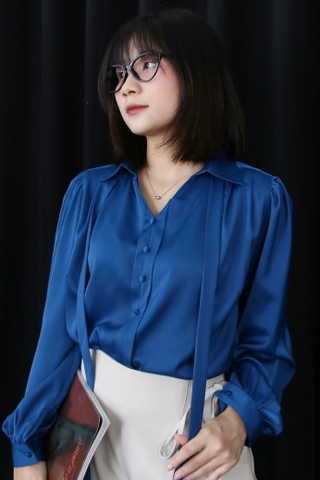 A28060 - A smi lụa cổ V nút bọc