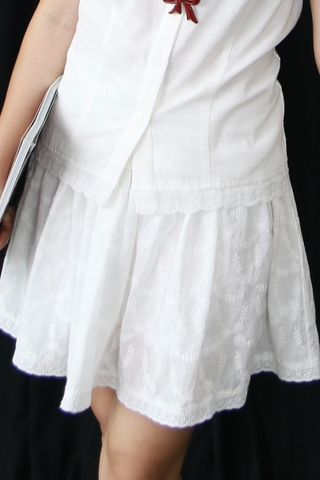 V3891 - V ngắn bèo phối ren