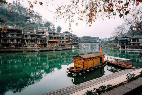 [2024] CHƯƠNG TRÌNH TRUNG QUỐC 5N4Đ VJ TRƯƠNG GIA GIỚI–THIÊN MÔN SƠN–PHƯỢNG HOÀNG CỔ TRẤN–VŨ LĂNG NGUYÊN