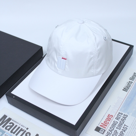 Nón Kết Dù Gió Logo Chữ Nhật Trắng- M12