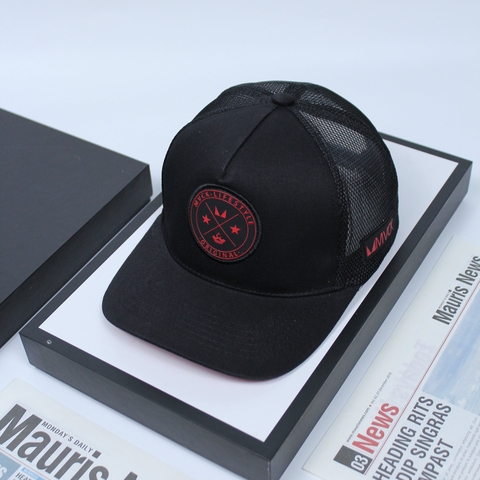 Mũ Lưỡi Trai Life Style Logo Tròn  Đen - M89