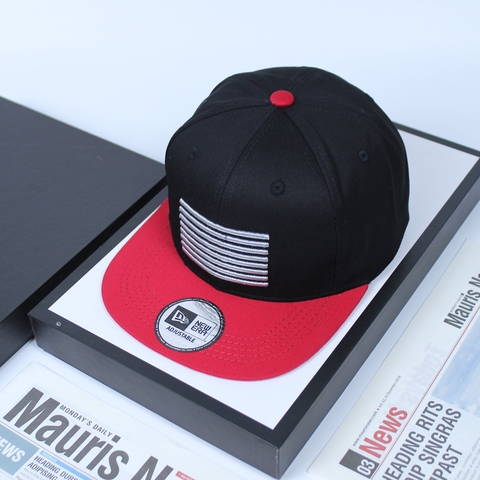 Mũ Nón Snapback Logo Sọc Ngang Đỏ- M99