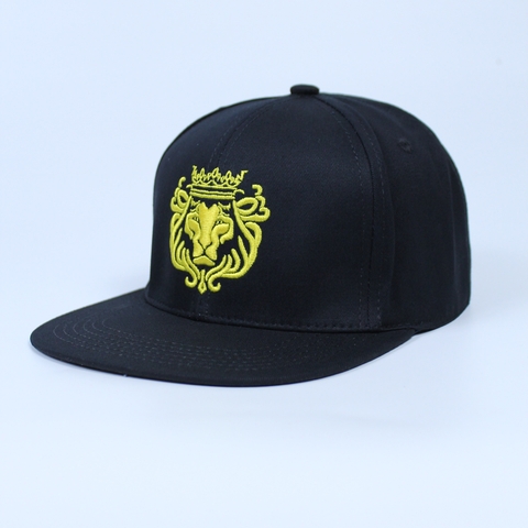 Nón Snapback Bít Đuôi Đầu Sư Tử Đen - D01