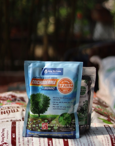 Chế phẩm Nấm đối kháng Trichoderma Plus Humic - 500gram