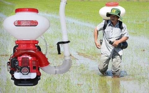 Máy Xạ Phân Là Gì Và Cách Chọn Mua Máy Xạ Phân Tốt Nhất