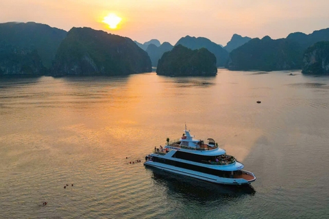 Tour Vịnh Lan Hạ Nửa Ngày - Du Thuyền 5 Sao D’Charme Luxury Cruise