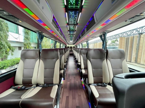 Xe Hà Nội Hạ Long | Xe bus thường 35 chỗ