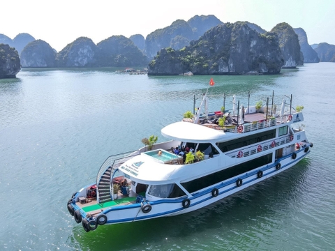 Tour Vịnh Lan Hạ 1 ngày - Du thuyền Sea Star Cruise 5 sao