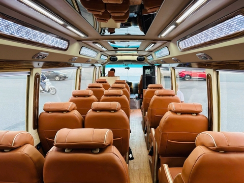 Xe khách Hạ Long - Hà Nội | Xe Limousine 18 chỗ