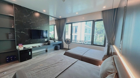 KHÁCH SẠN NAM PHONG CÁT BÀ