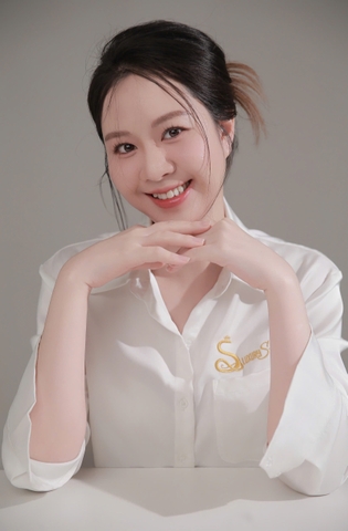 Doanh nhân Nguyễn Hồng Điệp: Rạng ngời khí chất phụ nữ Việt trong hành trình gìn giữ vẻ đẹp lụa tơ tằm