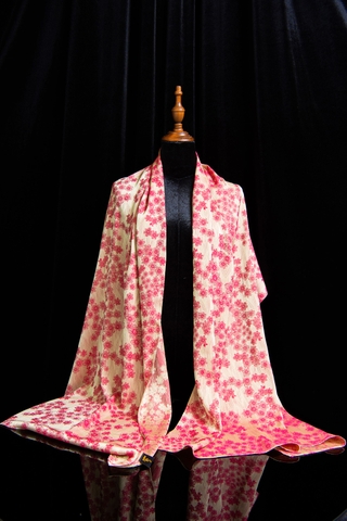 Khăn choàng handmade sợi tre