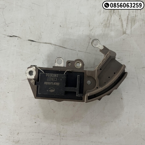 VT00620 IC 3 chân 24V thẳng đứng (IN460)
