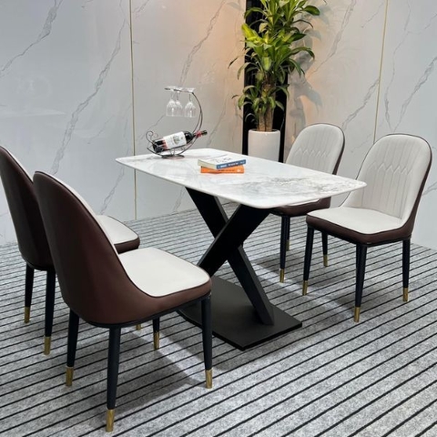 Bộ Bàn Ăn 4 Ghế Nhập Khẩu HT38