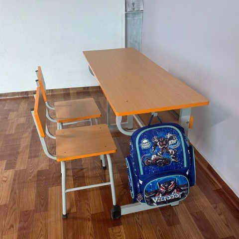 Bàn Học Sinh 2 Ghế Đơn BHS04