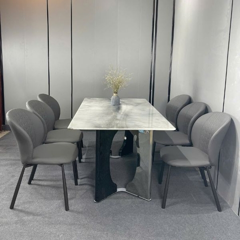 Bộ Bàn Ghế Ăn Mặt Đá Thạch Anh Nhập Khẩu HT19