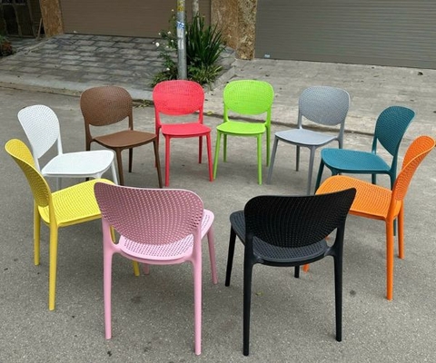 Ghế Nhựa Đúc Hol Sankyo Cao Cấp