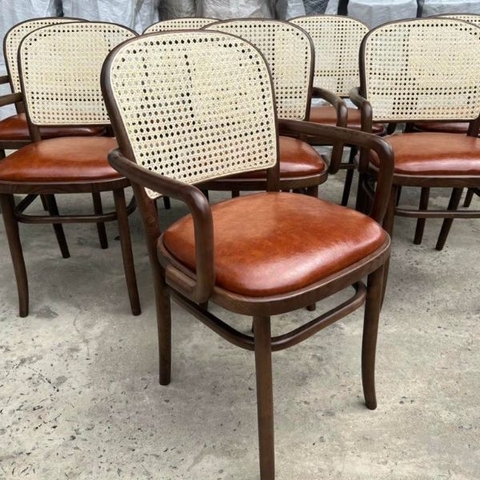 Ghế Thonet  Có Tay Tựa Mây Gỗ Sồi GT02