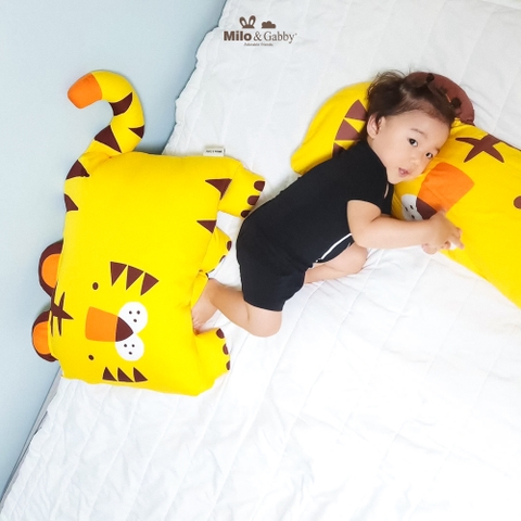 Tác động của gối đến tư thế ngủ và sự phát triển cột sống của bé