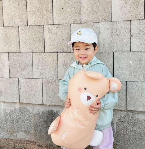 Lợi ích của việc sử dụng gối mini Milo & Gabby cho bé khi đi du lịch
