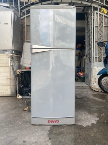 Tủ lạnh cũ Sanyo 130l (SR-145PN) không đóng tuyết tiết kiệm điện