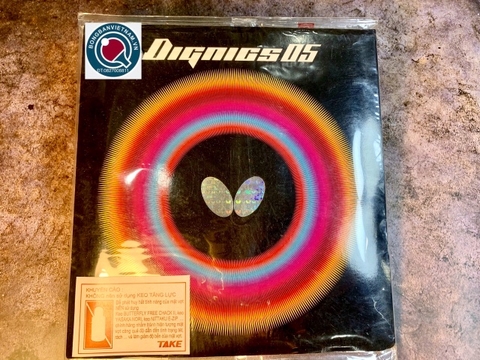 Butterfly Dignics 05