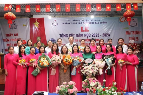 LỄ BẾ GIẢNG NĂM HỌC 2023 - 2024