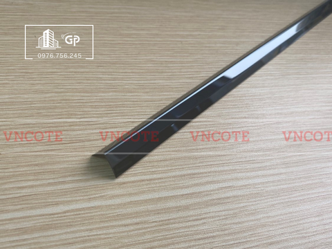 Nẹp inox chữ V15mm màu đen bóng