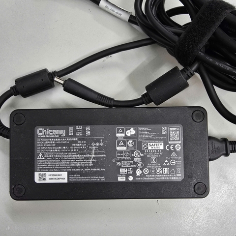 Sạc Laptop Acer Predator Helios Neo 16 PH16 - 71 330W Chicony Delta Liteon