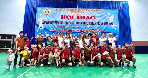 Giải Nhất Hội Thao Liên Đoàn Lao Động Thành Phố Pleiku- Bộ Môn Bóng Chuyền Nam Nữ Kết Hợp