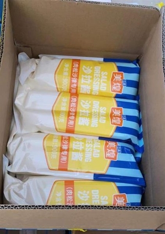 Sốt bánh mỳ sandwich salad thịt T12 màu vàng (Mặn)