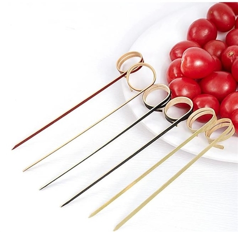 Tăm tre  xiên trái cây đuôi tròn màu đỏ 100 chiếc, 12cm