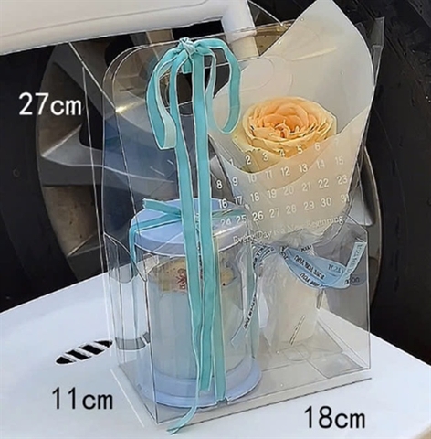 Túi Mica In Lịch Đựng Bánh Và Hoa size 27x18x11xm T300